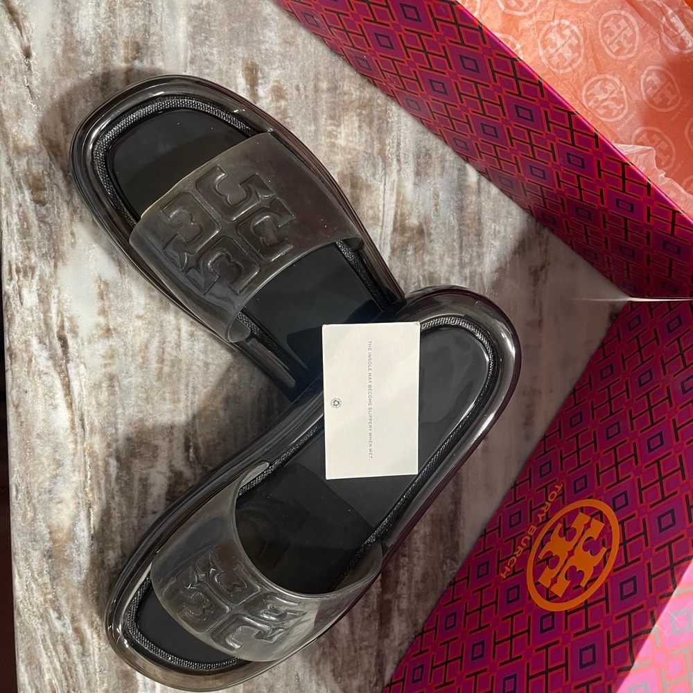 Tory Burch Glossy Black bubble slide